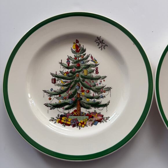 Spode Christmas Tree Dinner Plates Set of 2 10.5” Green Trim EUC Read - Picture 2 of 6